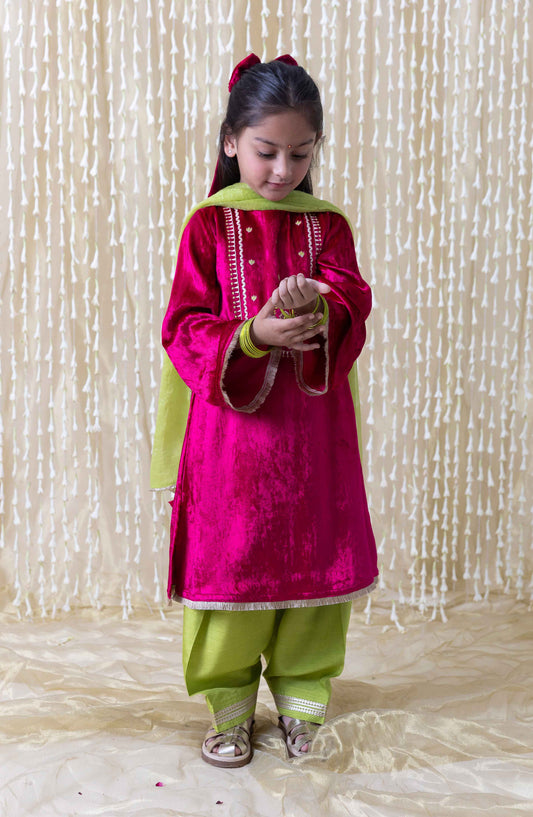 Noor Velvet Suit for Girls - Pink