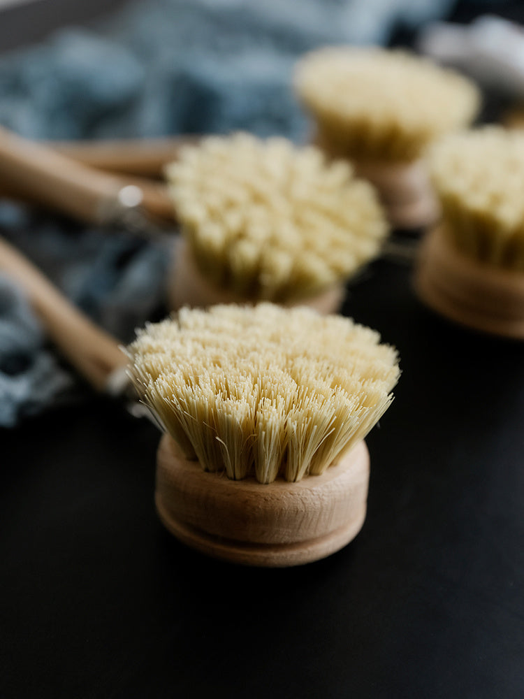 Eco-Friendly Beech Wood Handle Pot Brush with Durable Steel & Plastic Bristles - Image 7