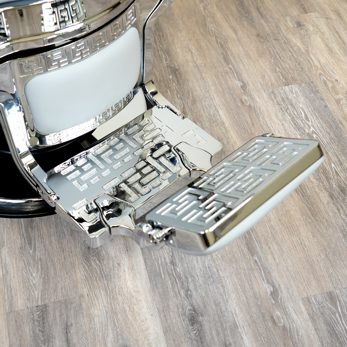 Santana Silver Barber Chair by Elite - Sustainable Living (View 9)