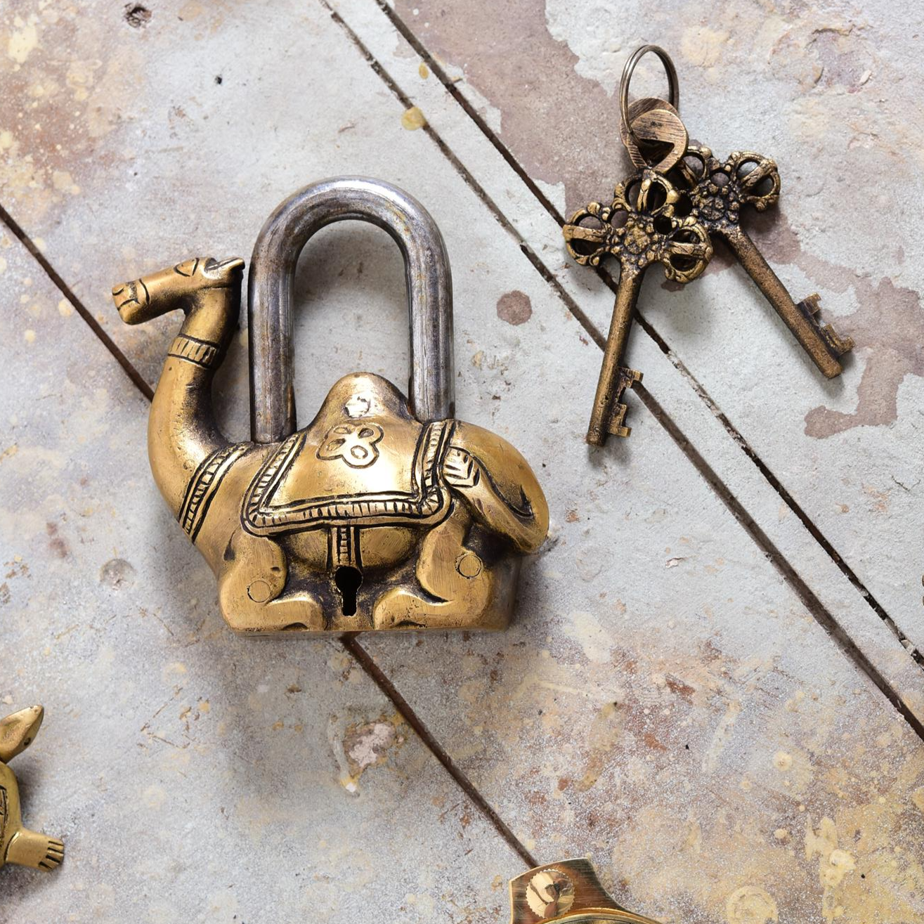 Brass Camel Door Lock (4.2 Inch) - Eco-friendly - Sama Homes