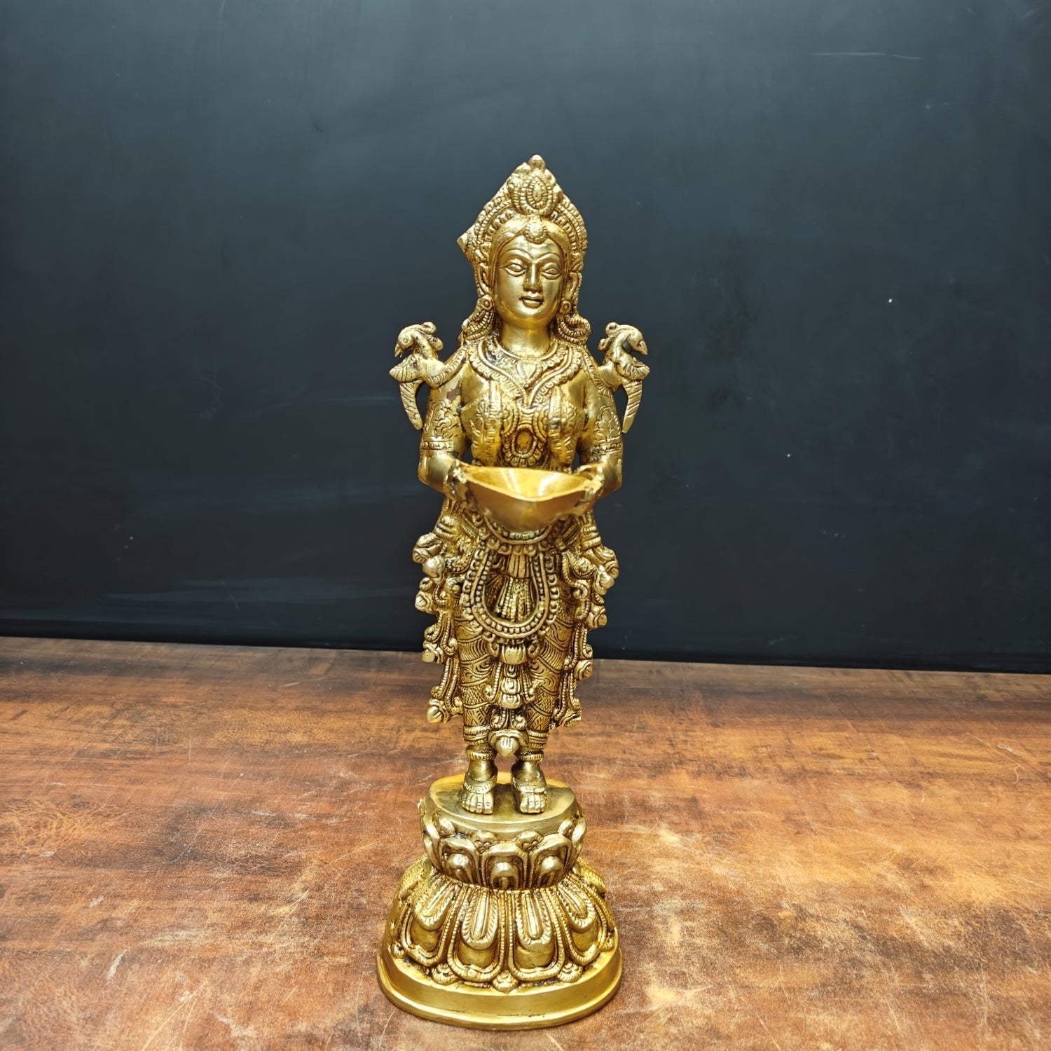Brass Deeplakshmi Statue Showpiece For Home Decor 15 Inch - Eco-friendly - Sama Homes