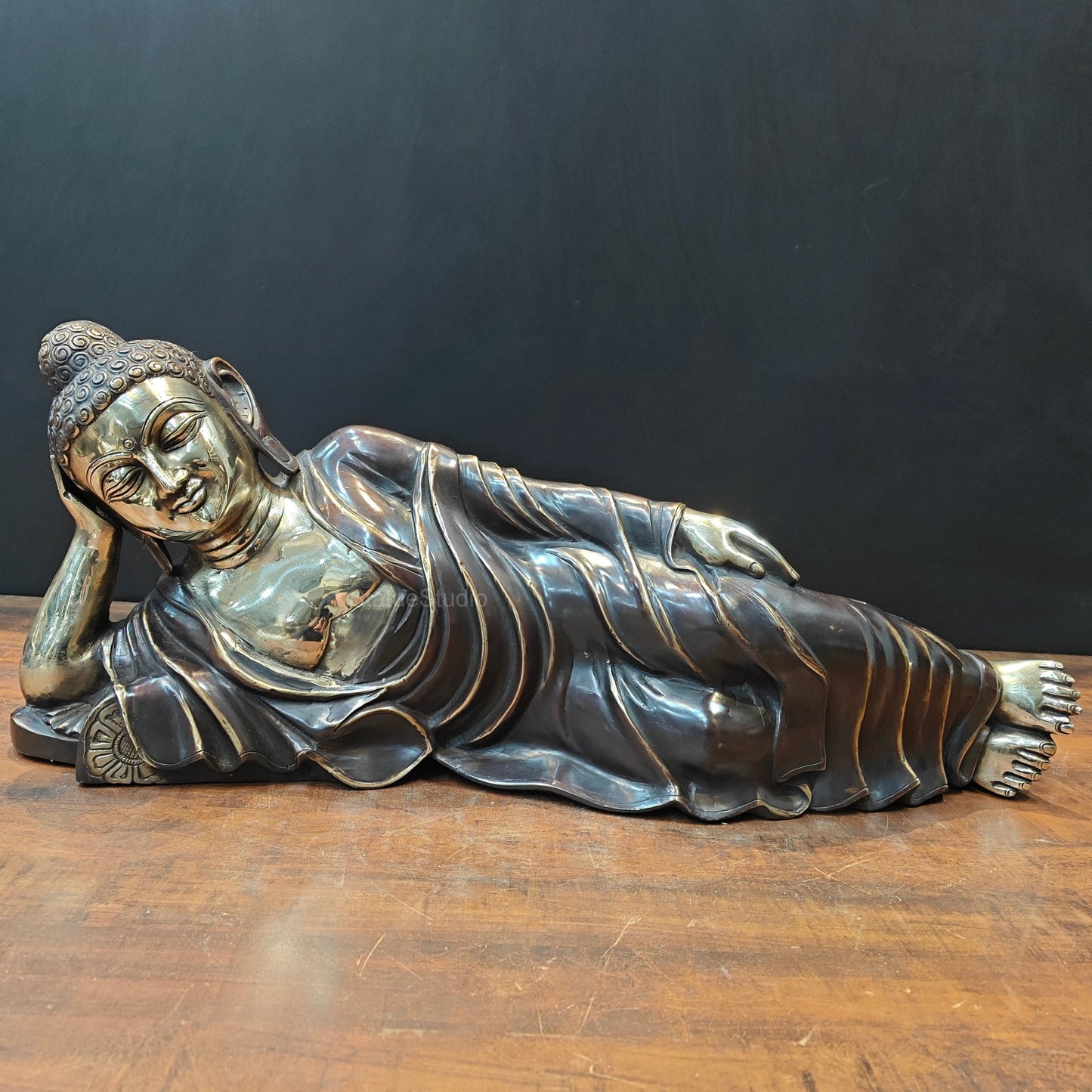 Brass Sleeping Buddha Statue Antique Finish For Home Decor 2.5 Feet
