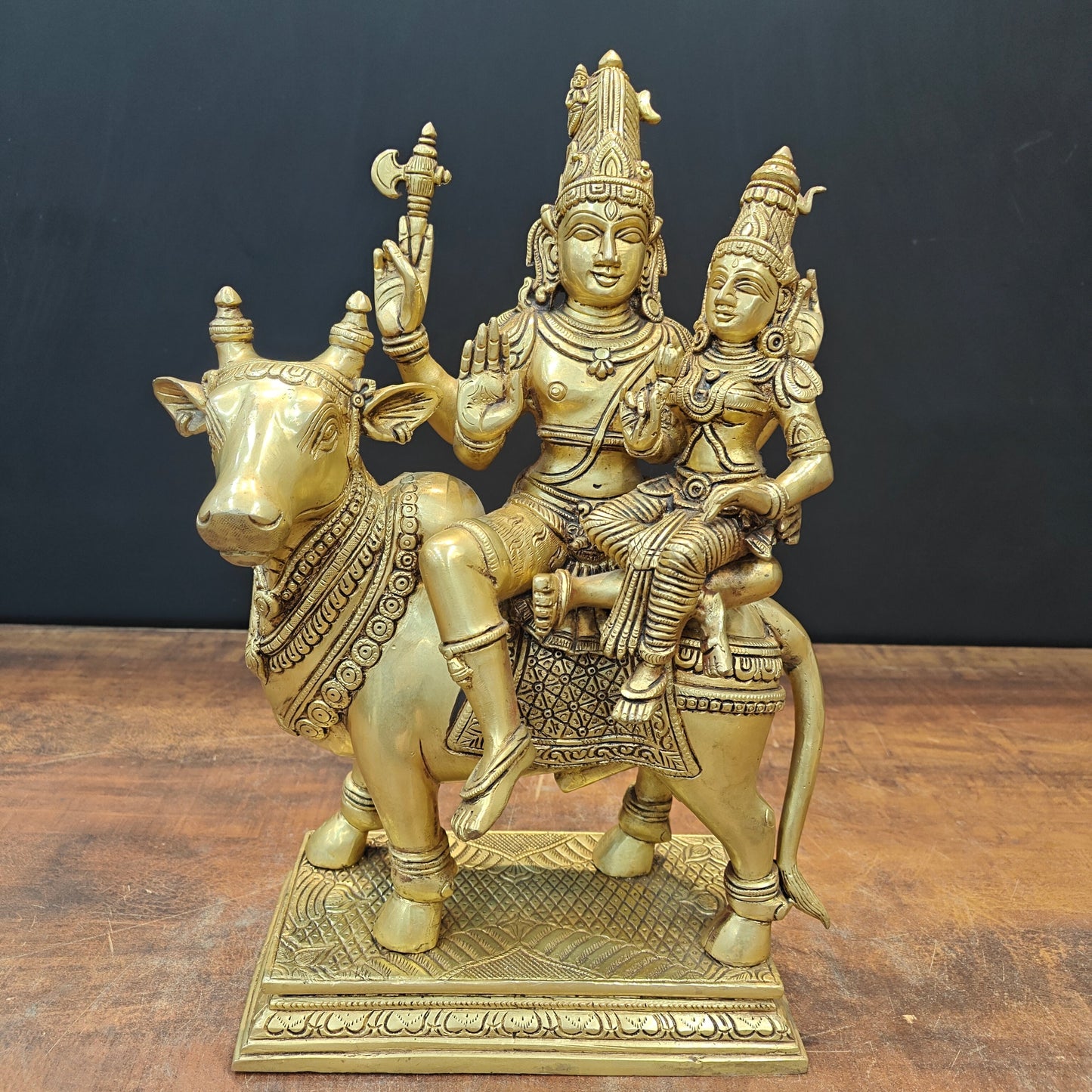 Brass Superfine Lord Shiva Parvati Idol Seated On Nandi 16 Inch