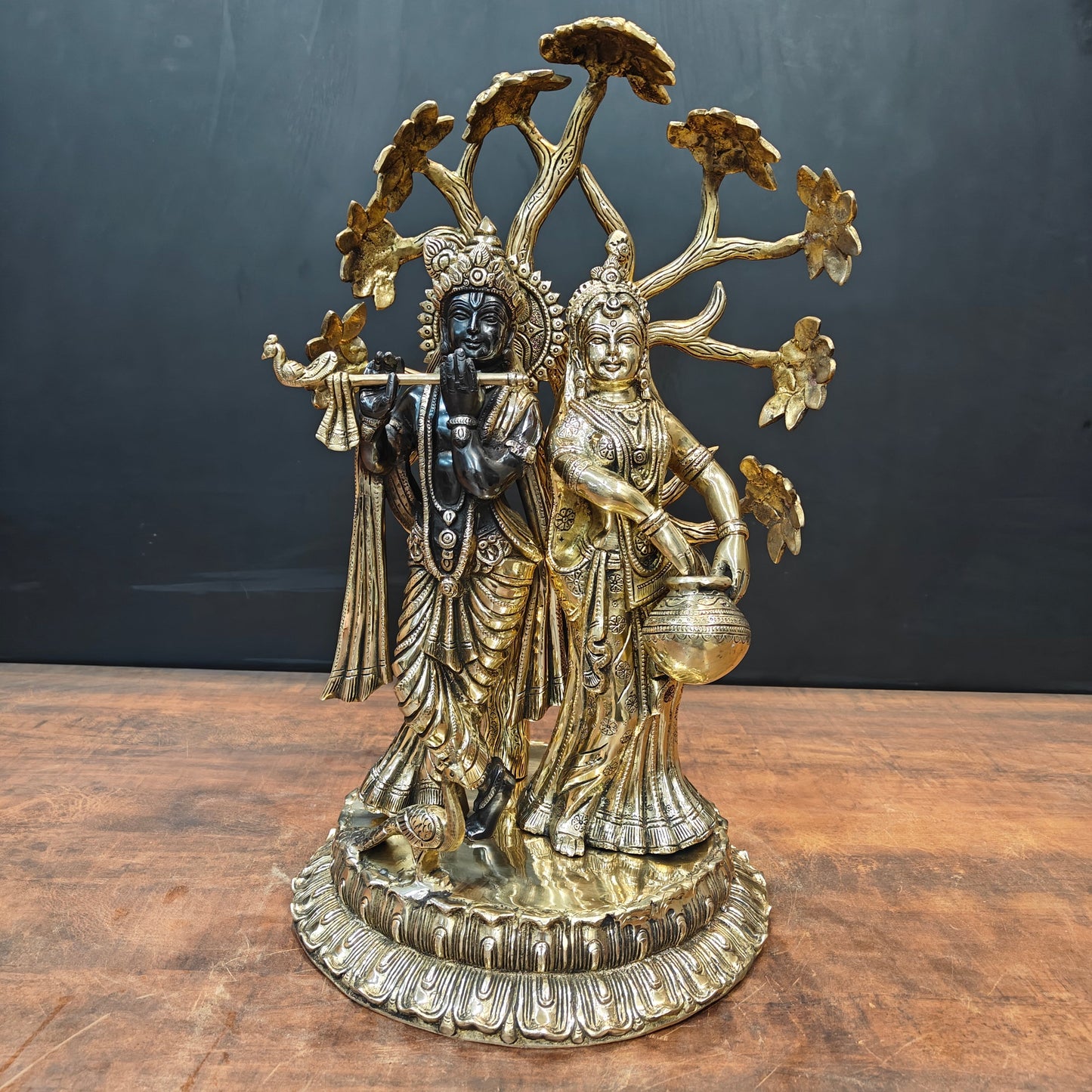Brass Superfine Radha Krishna Idol Under Kadamba Tree 21 Inches