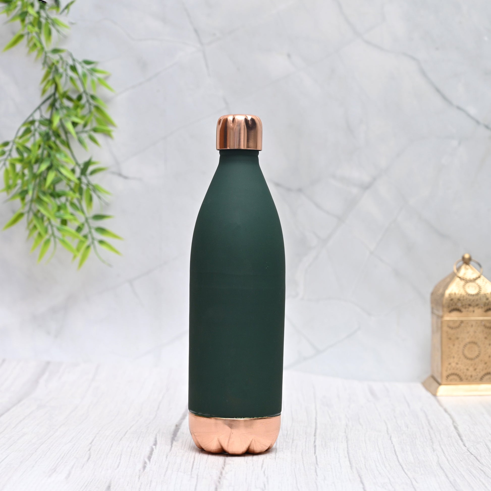 Pure Copper Atlas Bottle Silk ( Green ) 1000 ML – Sama Homes - Eco-friendly - Sama Homes