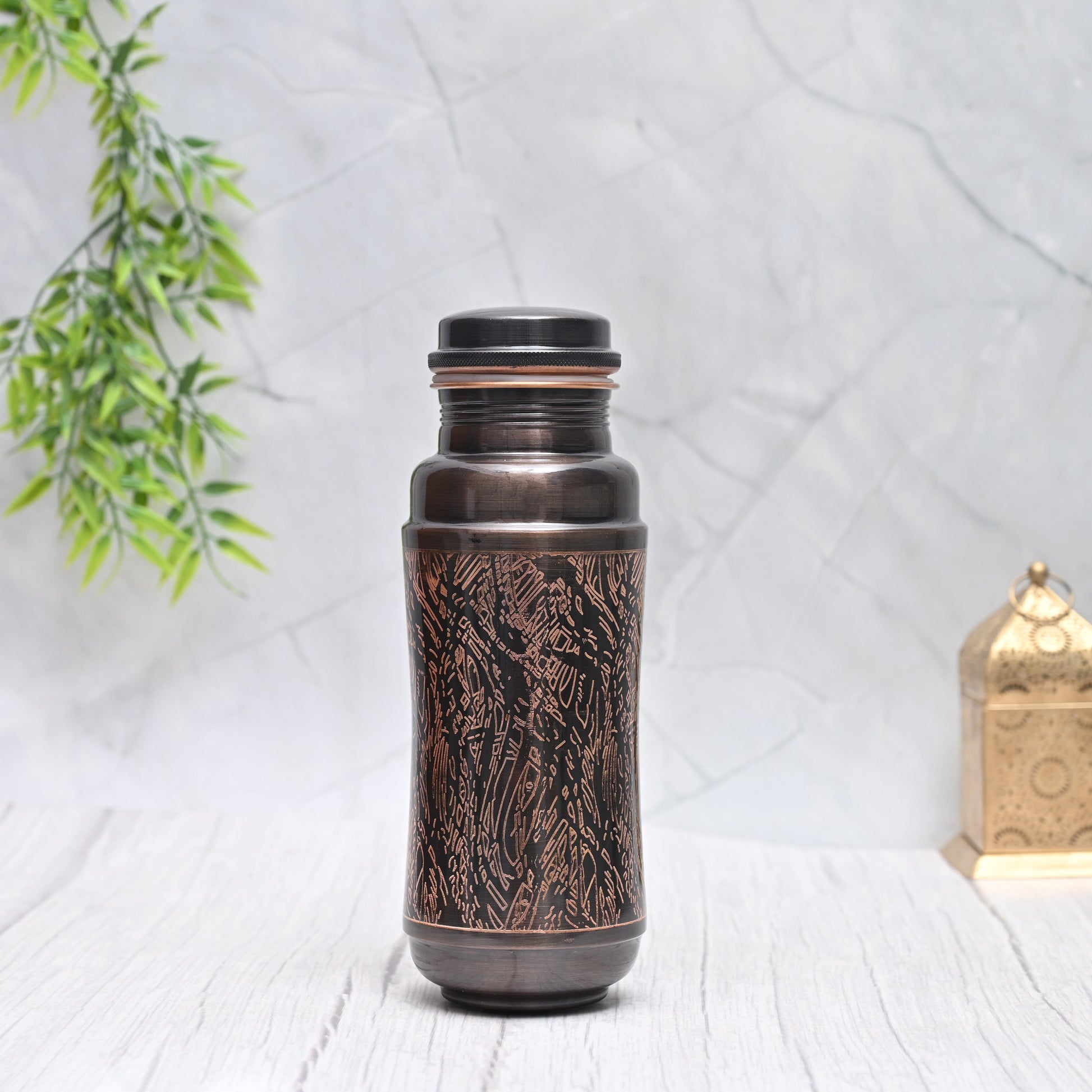 Pure Copper Water Bottle Black Antique Ozone Design Capacity 1300ML – Sama Homes - Eco-friendly - Sama Homes