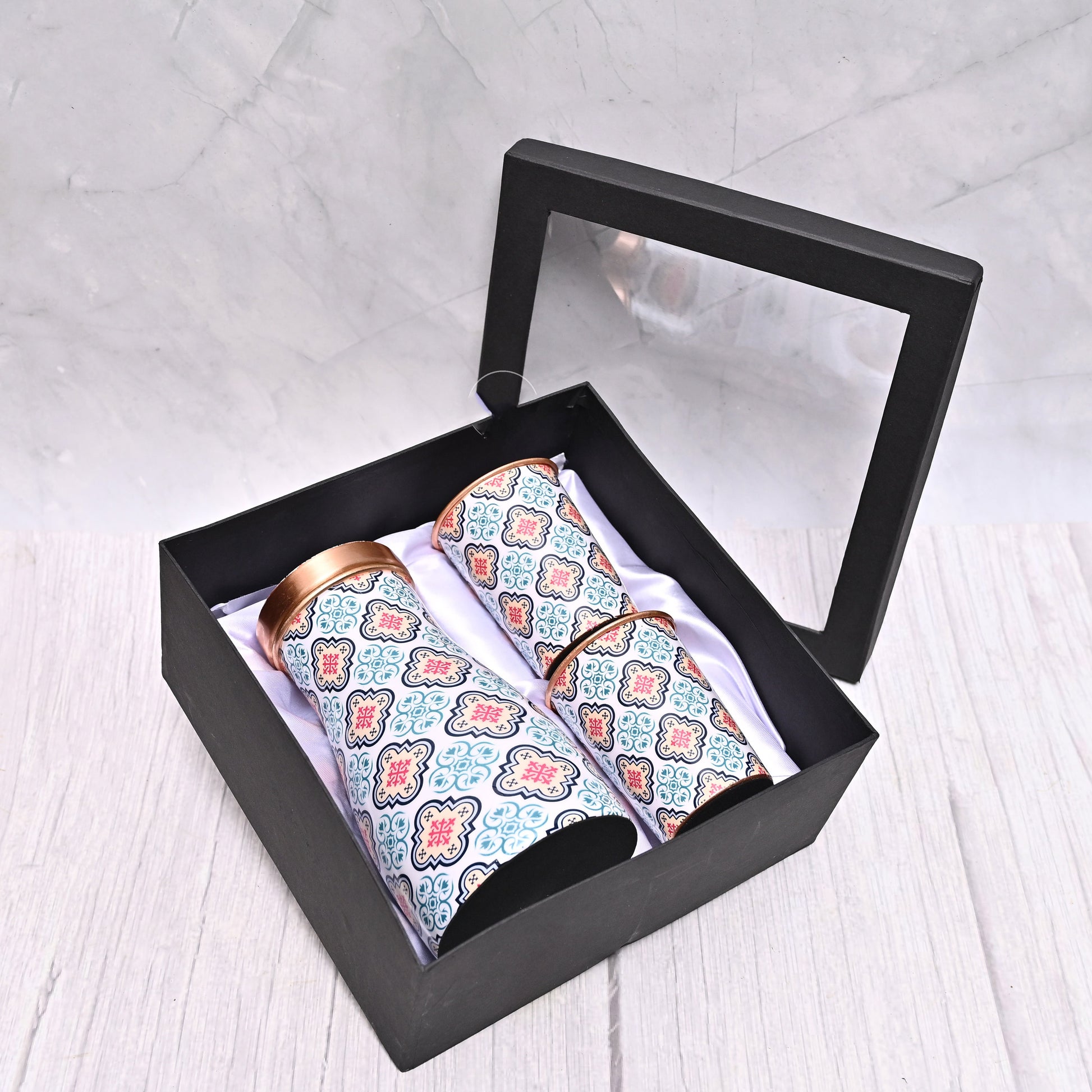 Pure Copper Bedside Bedroom Jar With 2 Pcs Glass Set In Gift Box Capacity 1000 ML - Image 2