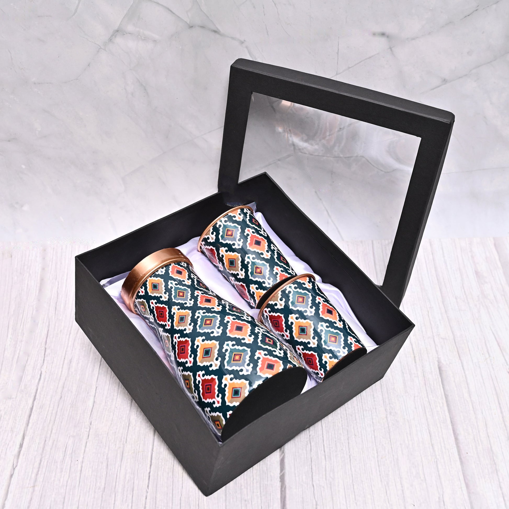 Beautiful Pure Copper Bedroom Jar / Water Pot With 2 Pcs Glass In Gift Box Capacity 1000 ML - Image 2