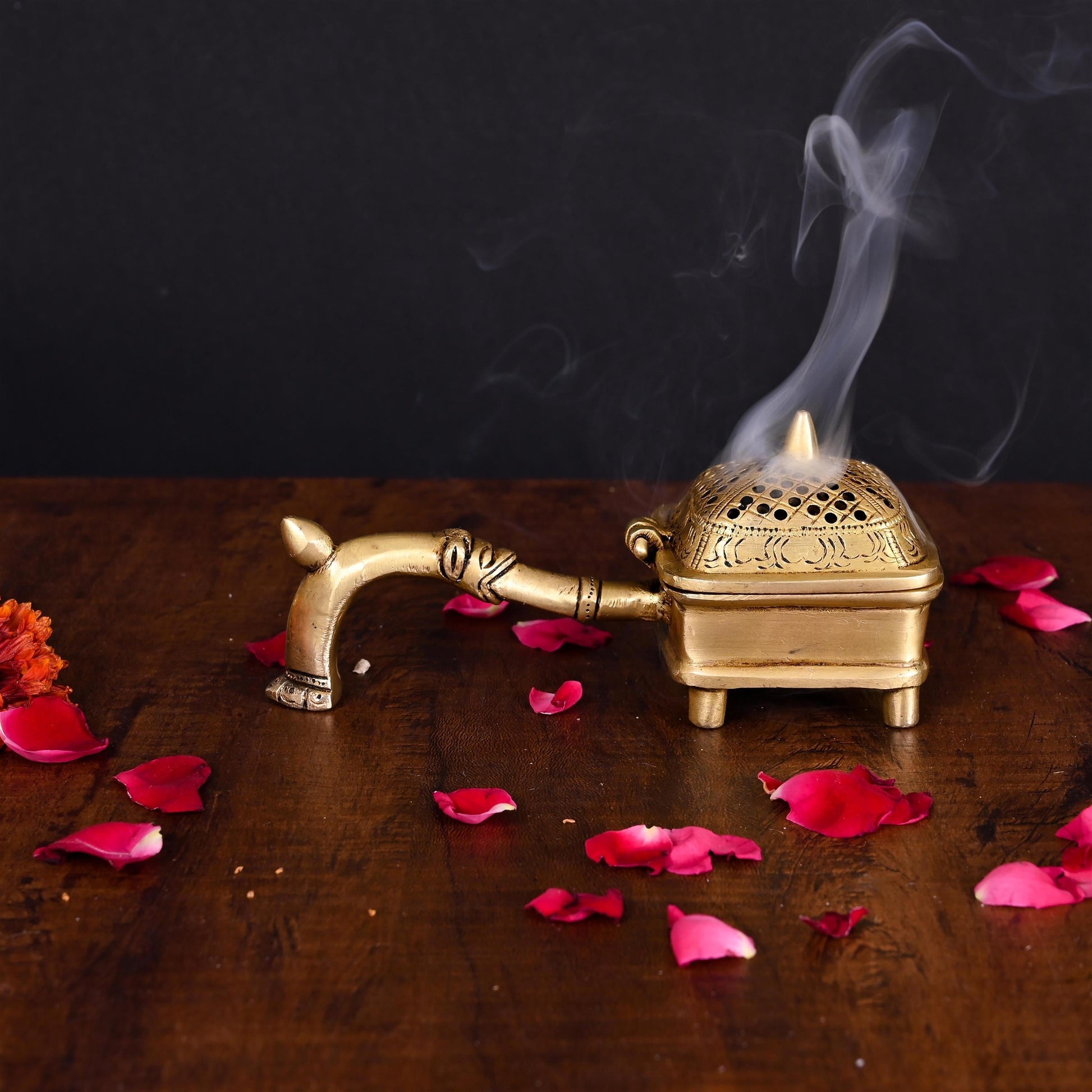 Brass Dhoop Dani & Incense Holder With Handle (3 Inch) - Image 2