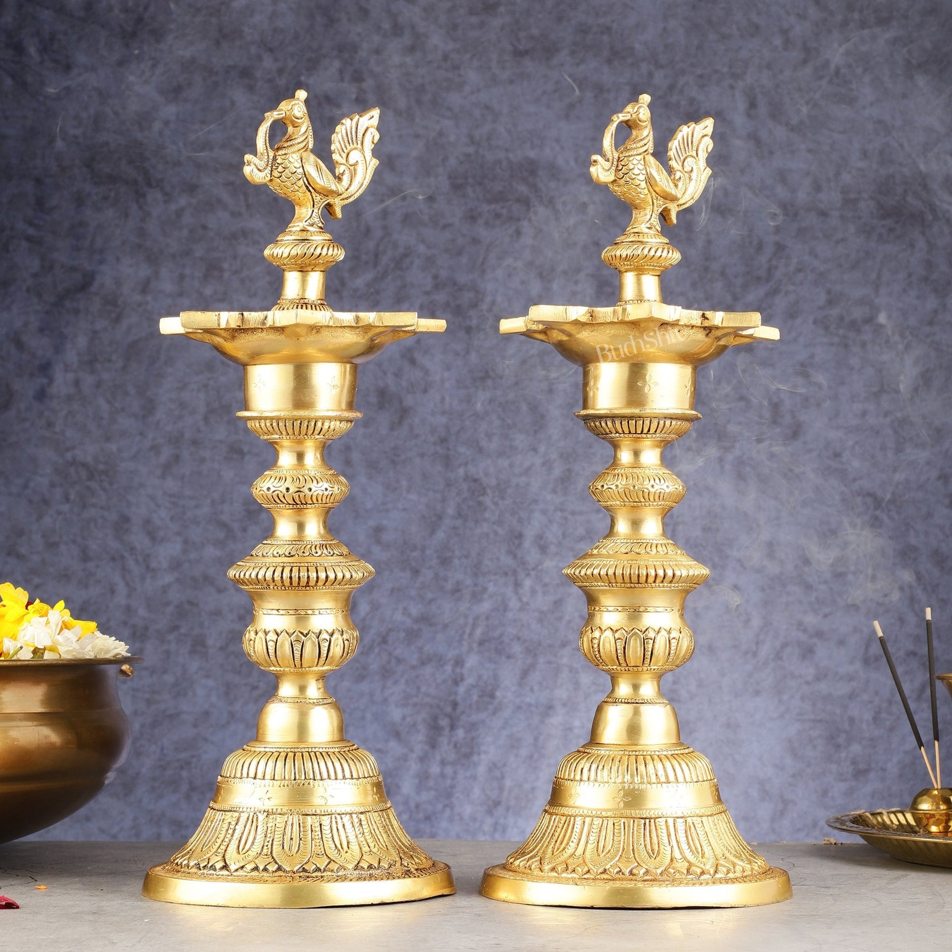 Brass Annam pakshi Peacock vilakku oil lamp diya 15.5 inch – Sama Homes - Eco-friendly - Sama Homes