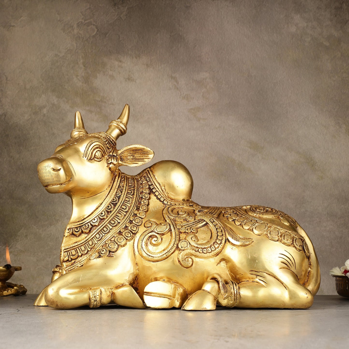 Superfine Brass Sitting Nandi Statue - 13" | Right Leg Raised - Sama Homes Idol - Brass Sculpture