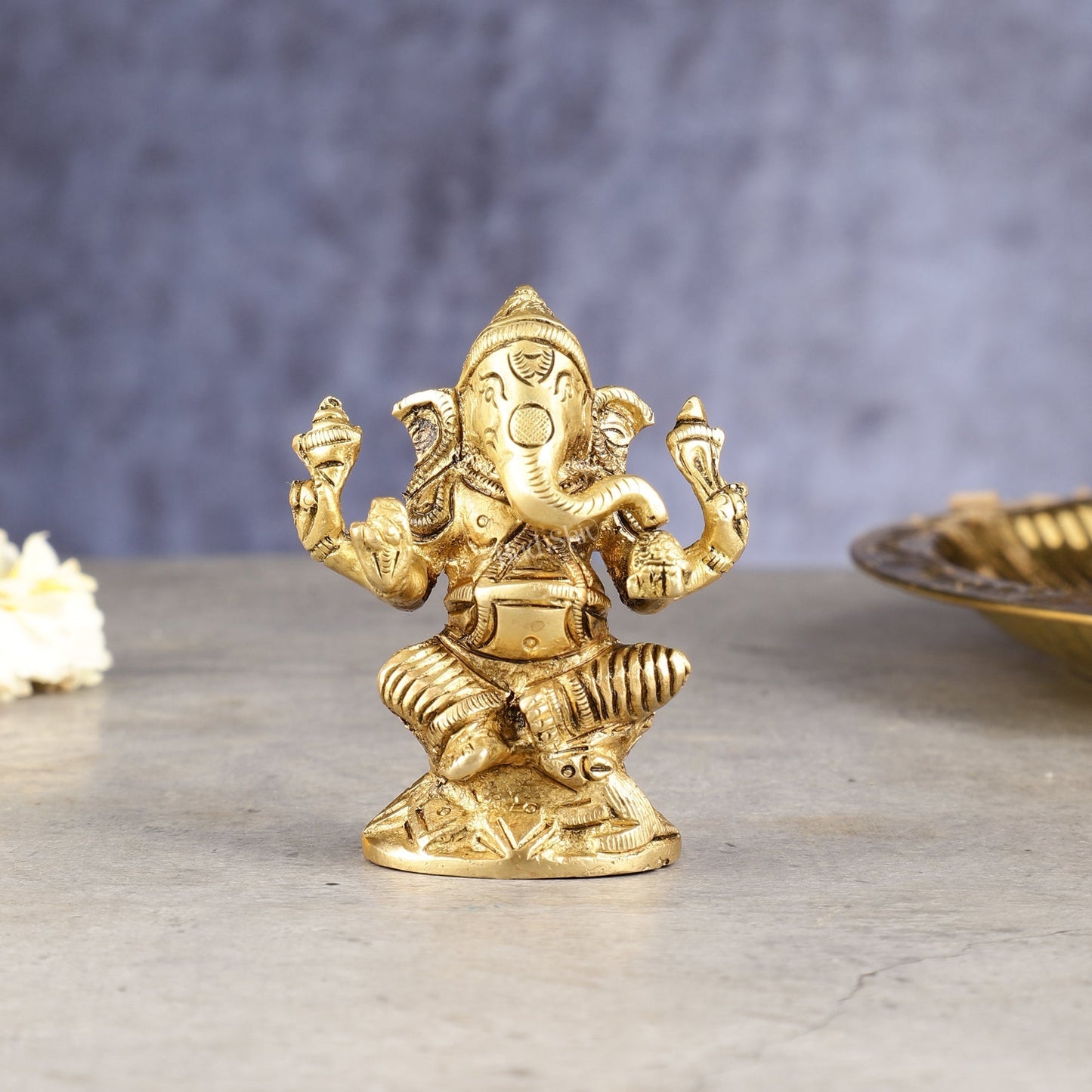 Pure brass small ganesha idol 3 inch - Sama Homes Idol - Brass Sculpture