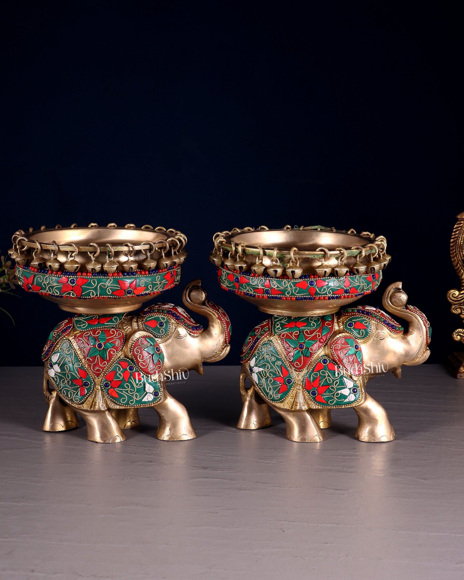 Elephant brass urli pair with floral stonework 7" – Sama Homes - Eco-friendly - Sama Homes