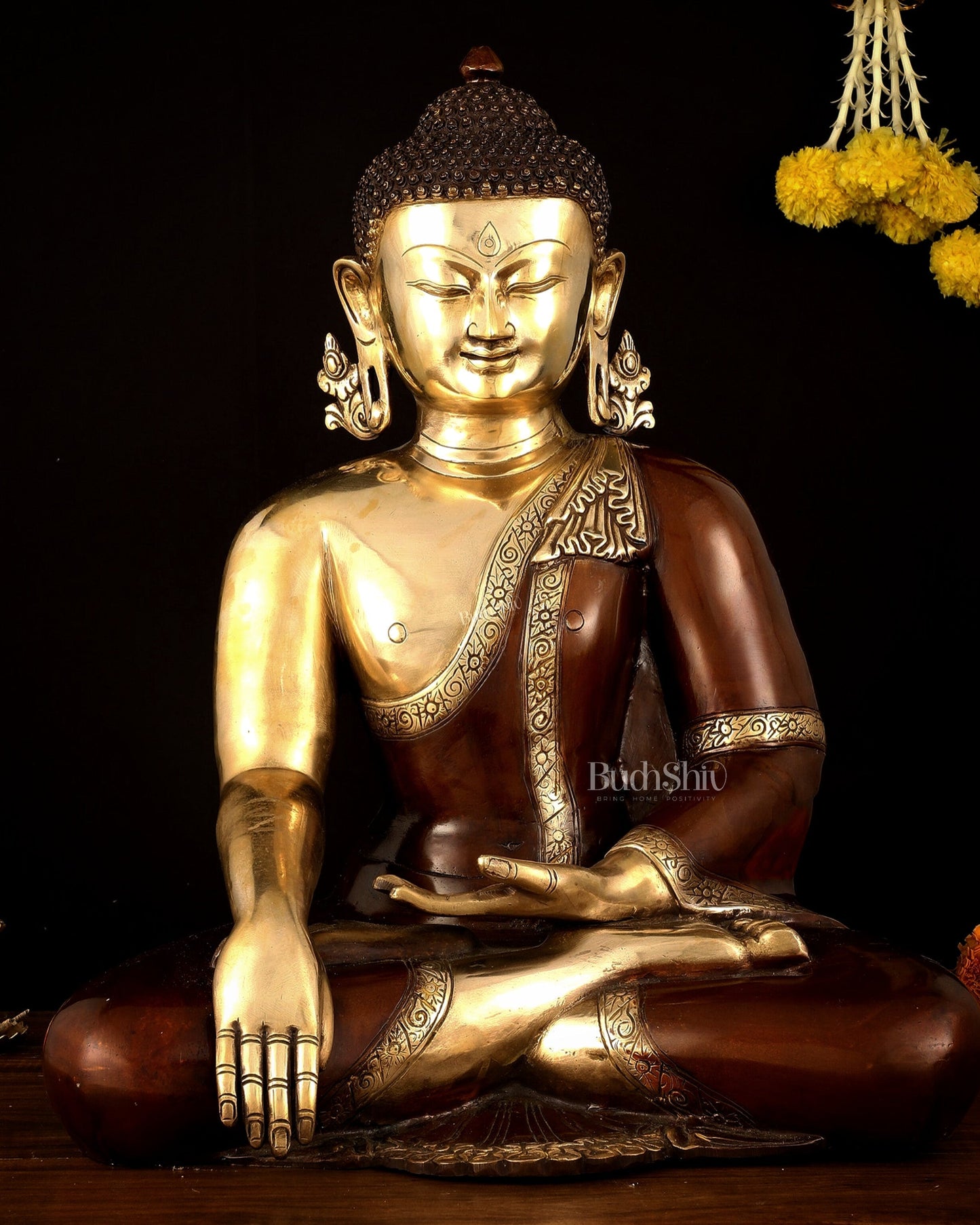 Pure Brass Buddha in Bhumisparsha Mudra Statue - 21" | large size - Sama Homes Idol - Brass Sculpture