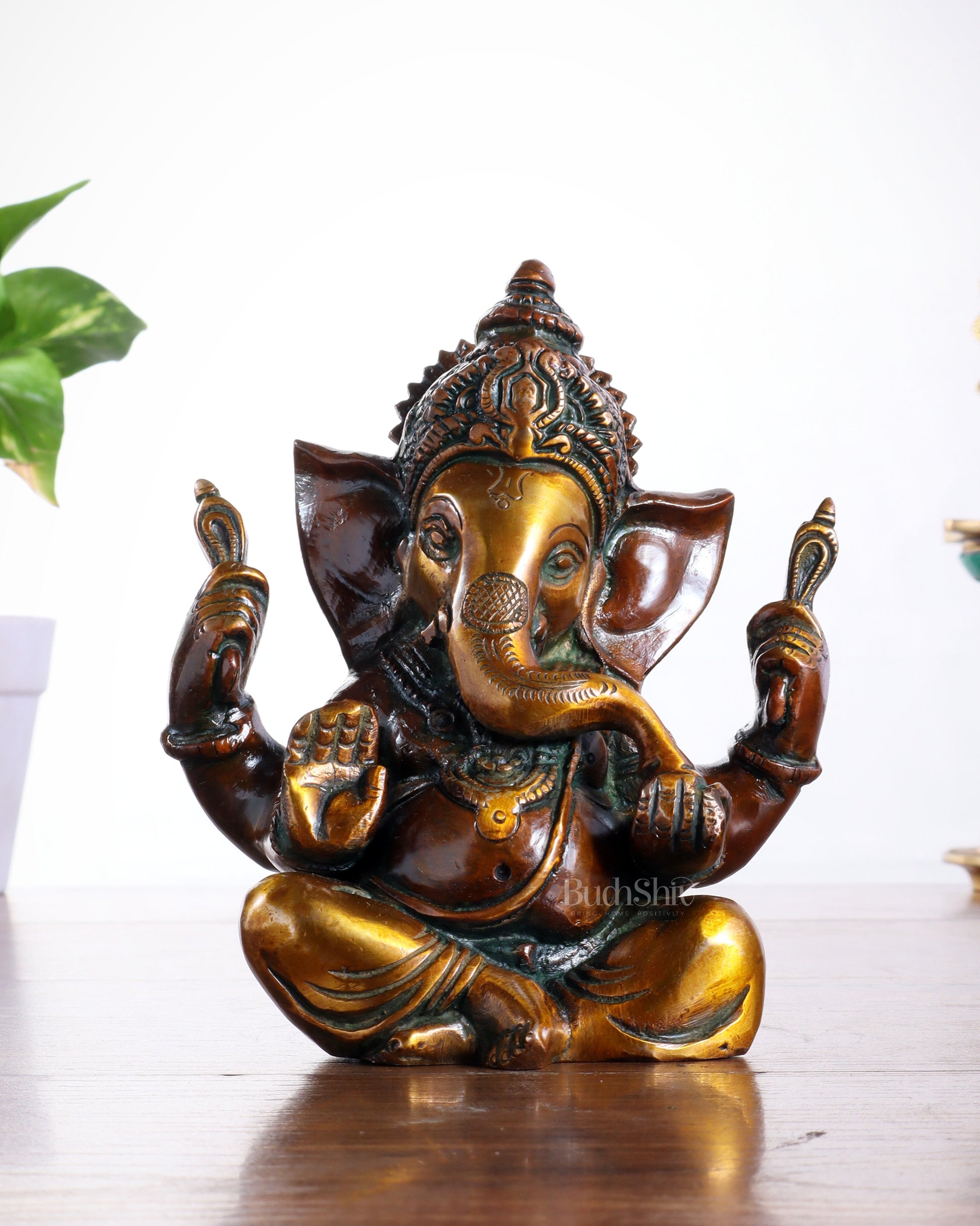 Pure brass Taj Ganesha Brass Statue with Vintage tone 6" - Sama Homes Idol - Brass Sculpture - Eco-friendly - Sama Homes