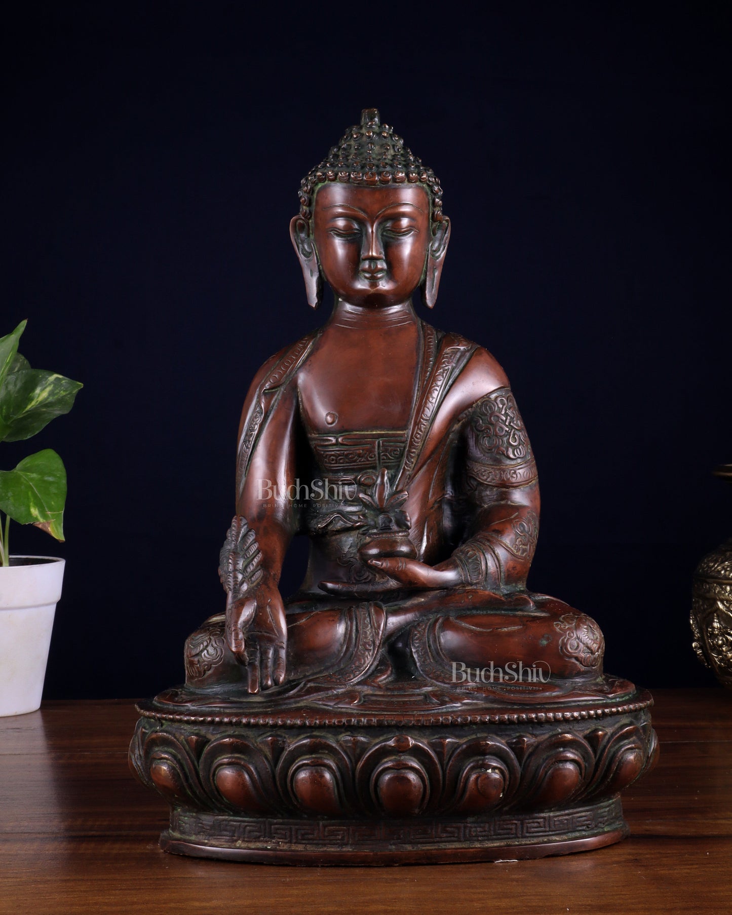 Pure Brass Buddha statue - 12" Height - Sama Homes Idol - Brass Sculpture