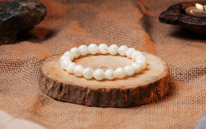 Mother of Pearl Bracelet - Calm Emotions, Peace & Inner Balance by SAMAHealing - Sustainable Living