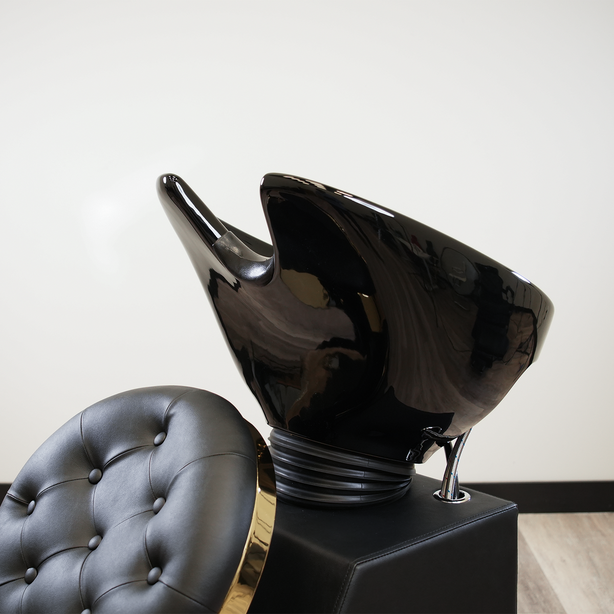 Luxor Shampoo Backwash Unit
