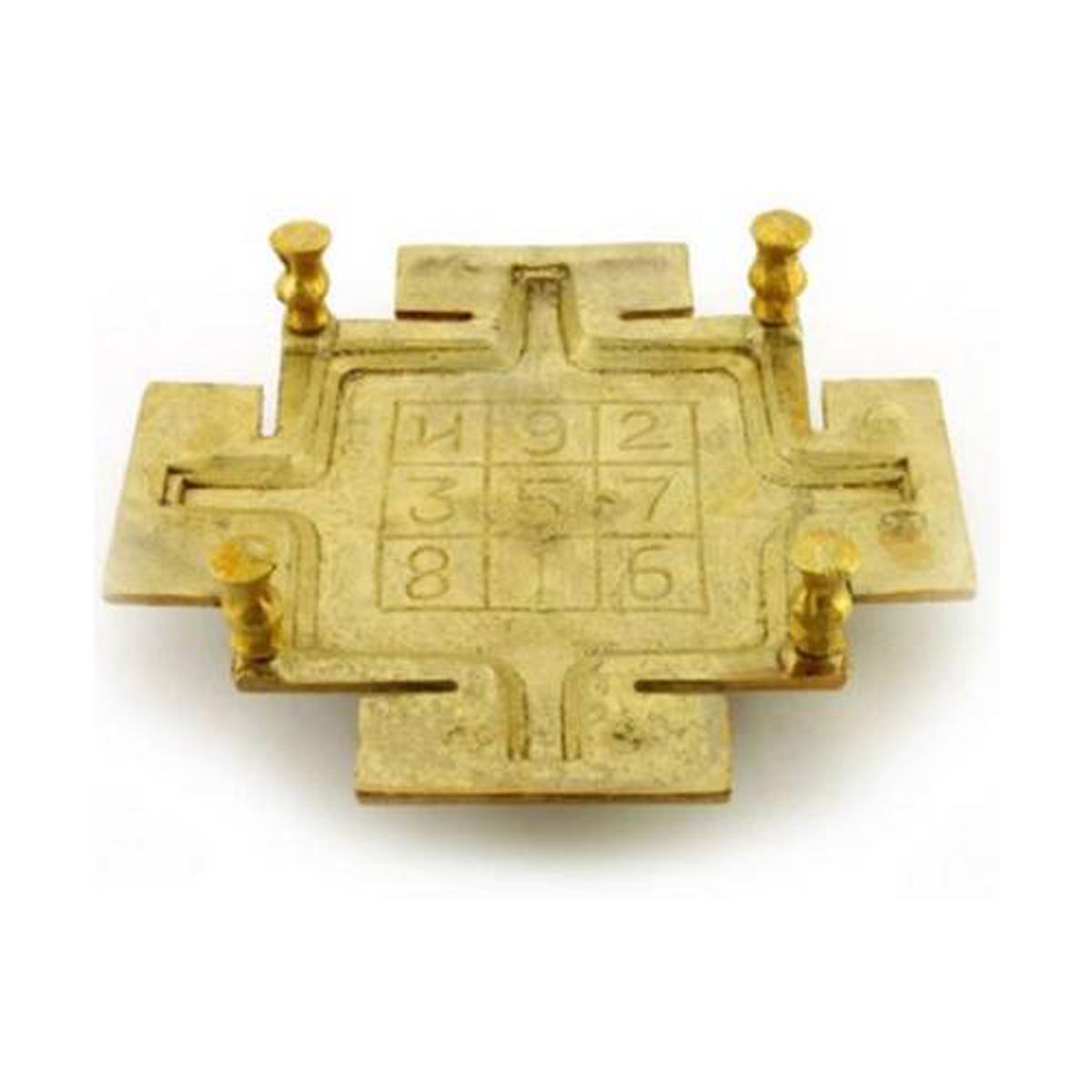 Sampurna Maha Lakshmi Yantra Chowki In Brass - Image 3