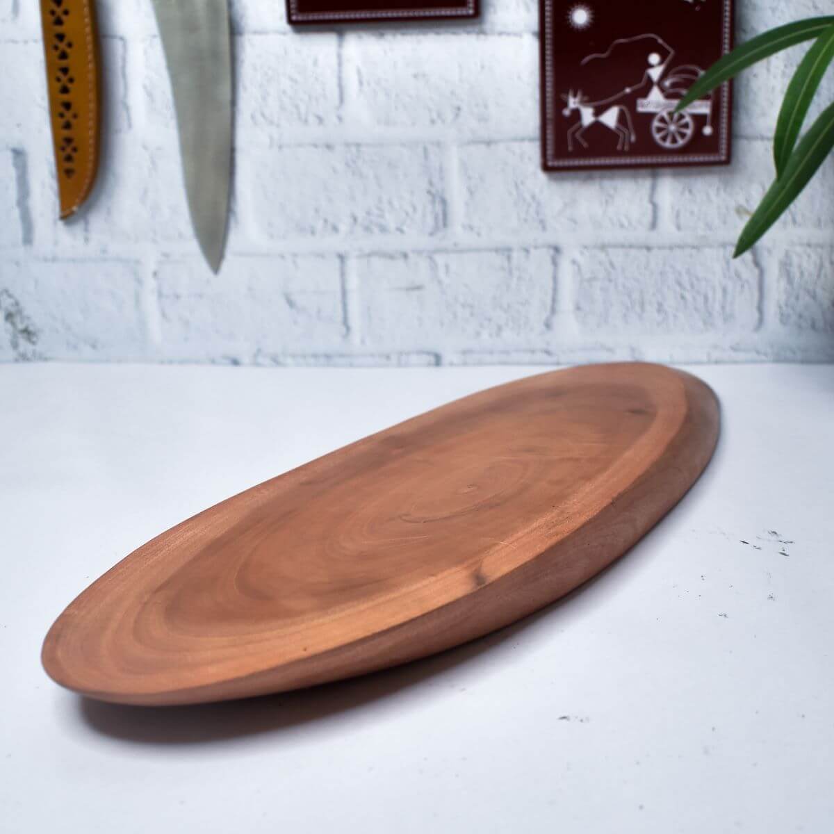 Natural Shape Neem Wood Chopping Board - Image 2