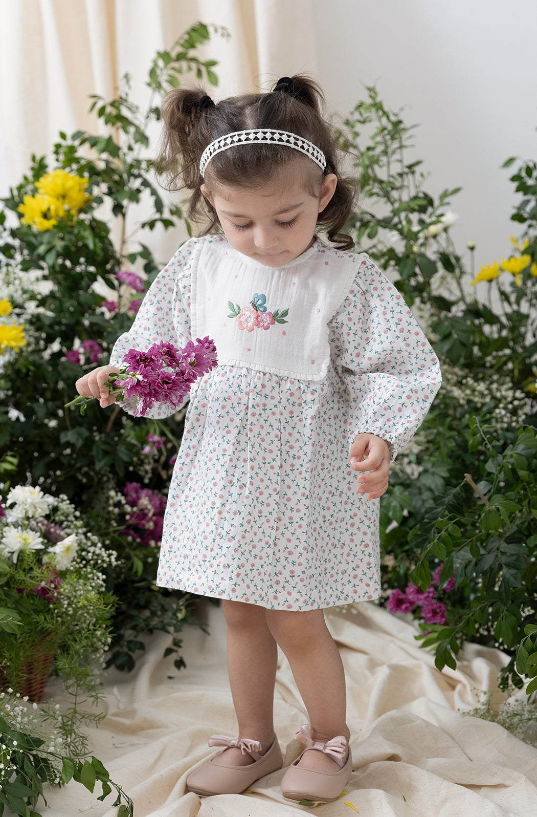 Vintage Floral Embroidery Dress - Eco-friendly - Sama Homes