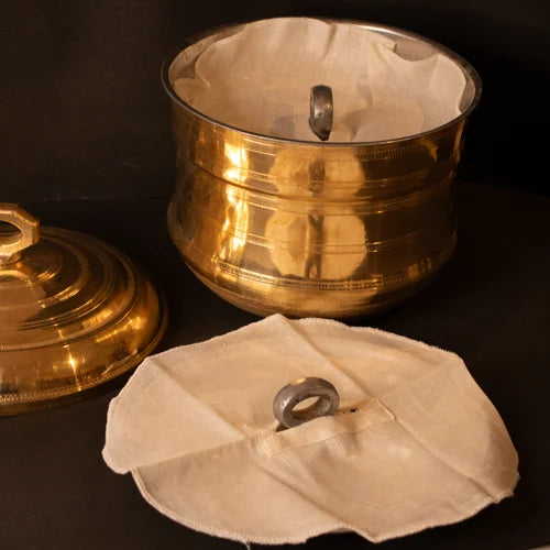 Traditional Brass Idli Pathram (Cooker) with Tin Coating – Handcrafted South Indian Steamer (7, 9, 12 Pits)