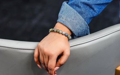 Labradorite Bracelet by SAMAHealing - Sustainable Living (View 3)