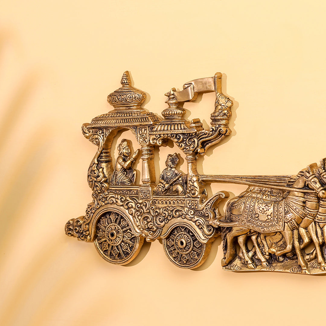 Brass Arjun And Krishna Rath Wall Hanging (7.3 Inch) - Image 2