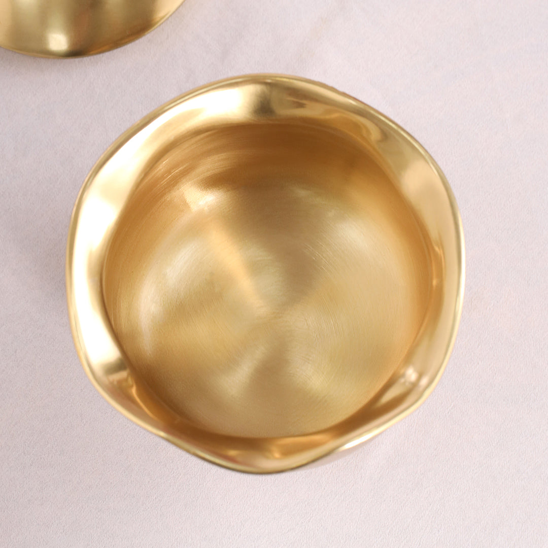 Brass Decorative Handi with Lid Neck Ribbon Bow Design (6 Inch) - Image 5