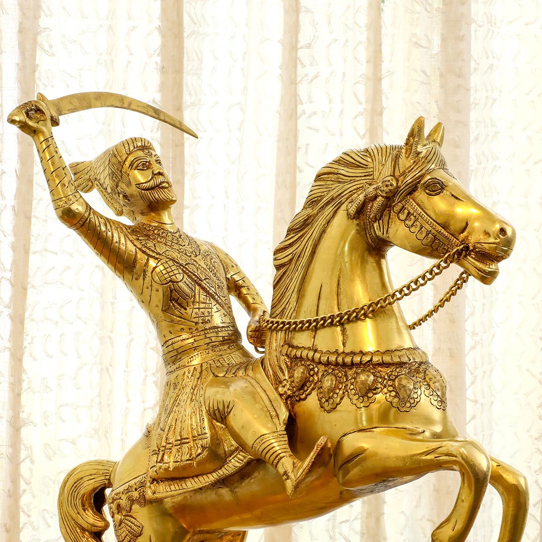 Brass Chatrapati Shivaji Maharaj On Horse Statue (22 Inch) - Image 3