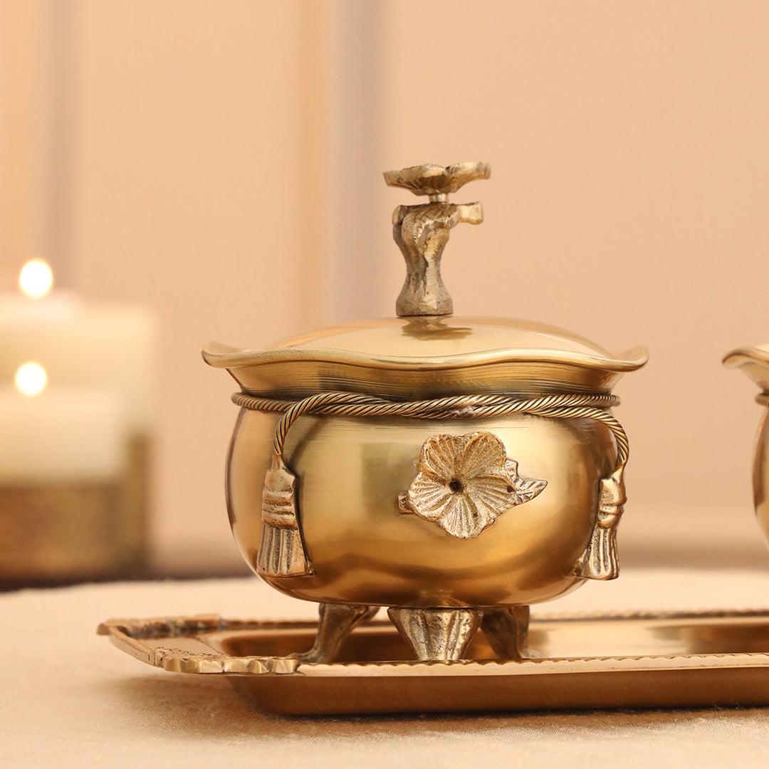 Image of | | Premium Brass & Wood Decor | Sama Homes - Image 3