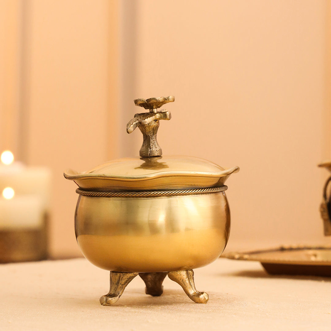 Image of | | Premium Brass & Wood Decor | Sama Homes