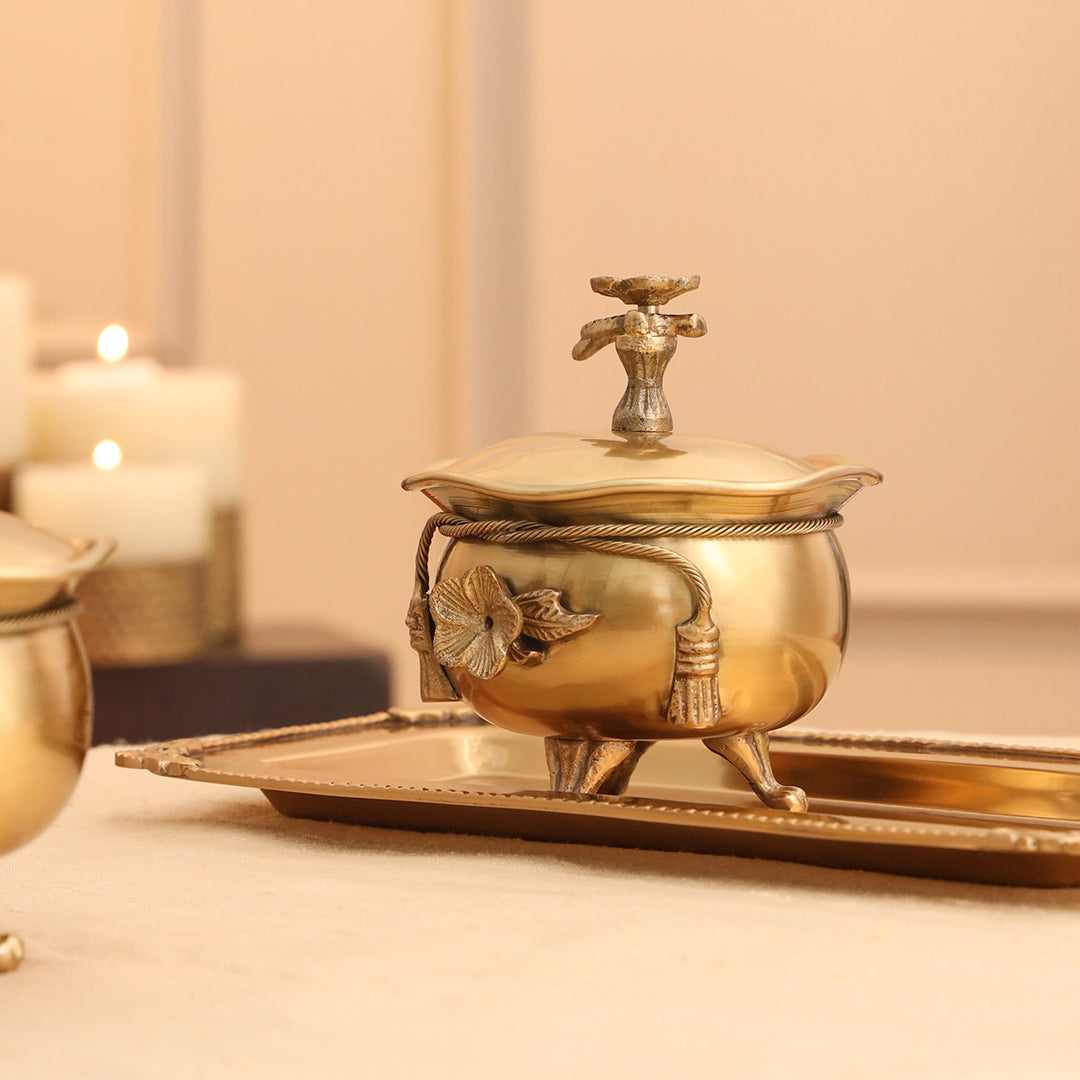 Image of | | Premium Brass & Wood Decor | Sama Homes