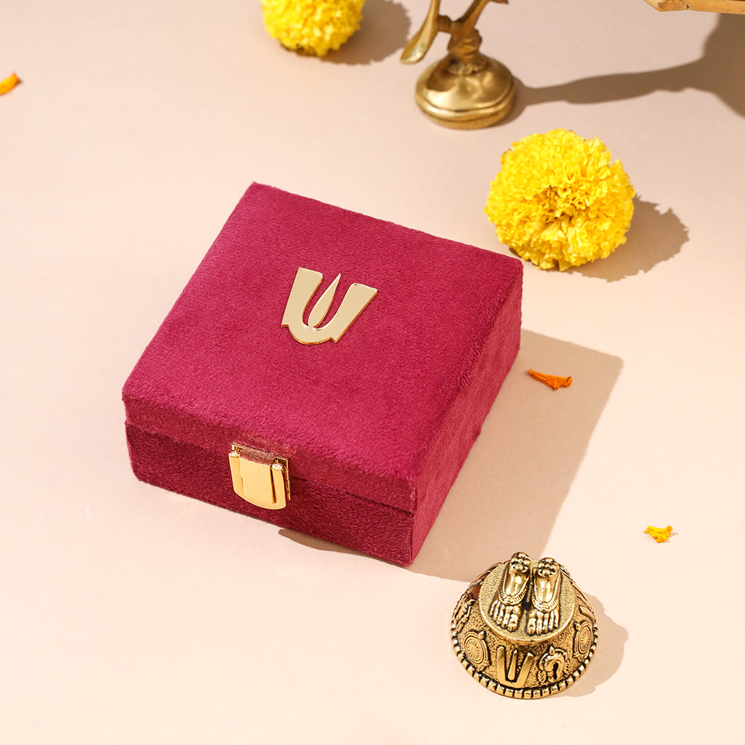 Brass Charan Paduka with Velvet Box – Divine Footprints of Lord Vishnu - Image 13
