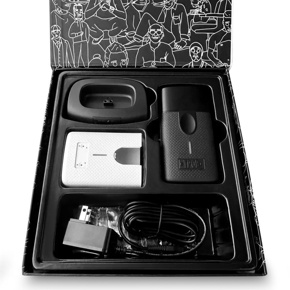 TPOB PLAY Shaver - Black Edition by TPOB - Sustainable Living (View 8)