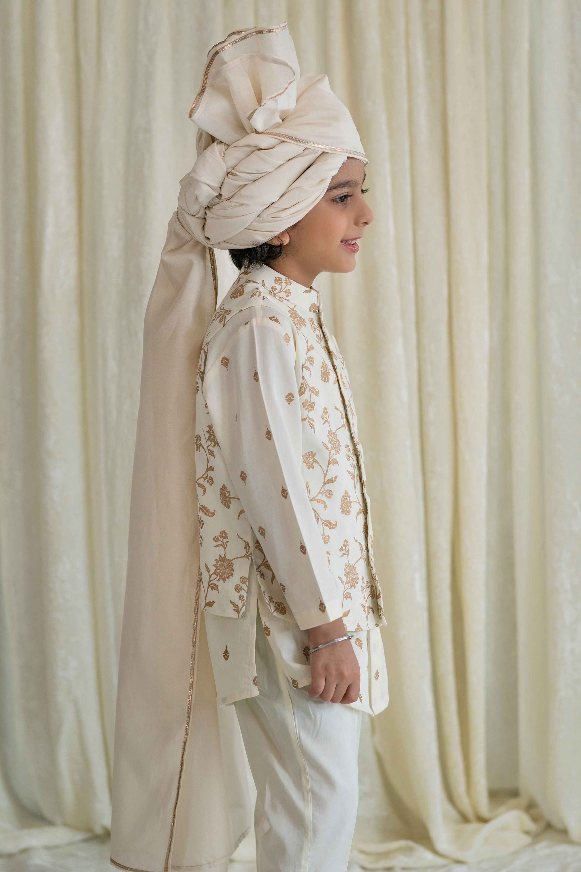 Safa Turban Ombre Fabric - Cream - Image 4