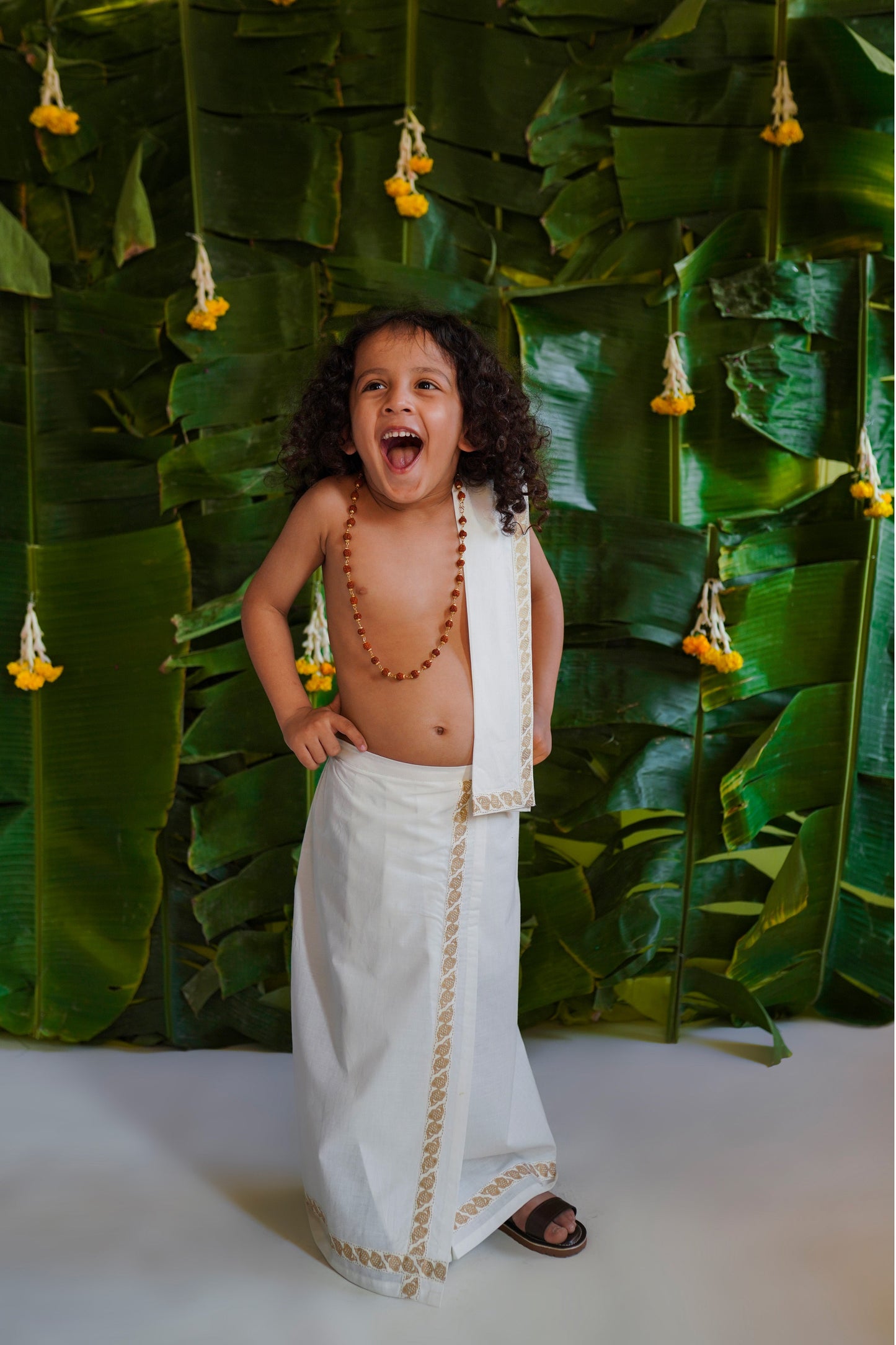 Mundu Dhoti / Angvastram - White