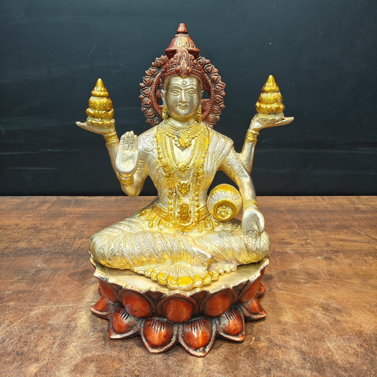 The Auspicious Image of Goddess Lakshmi Statue 1 Feet - Eco-friendly - Sama Homes