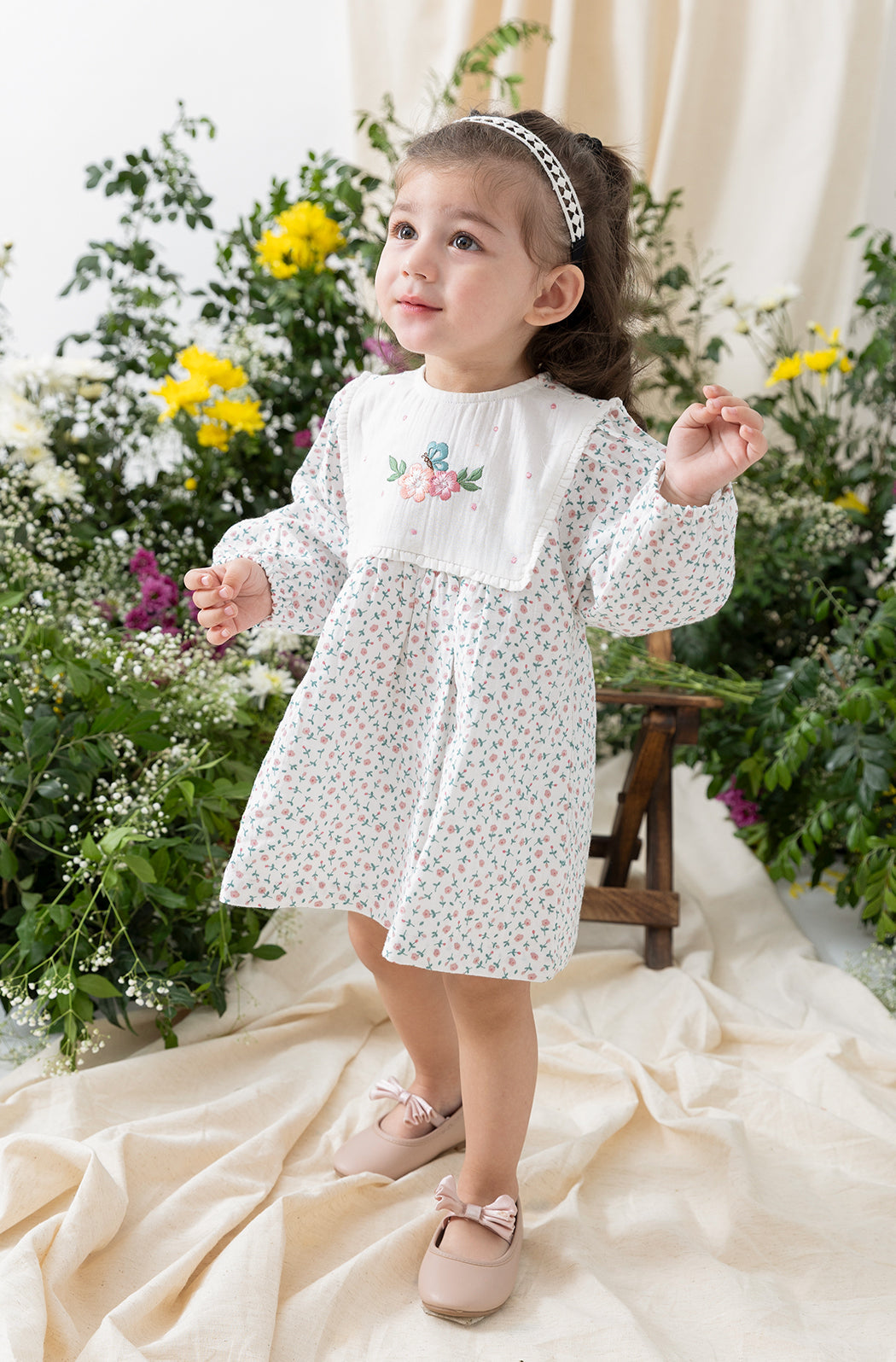 Vintage Floral Embroidery Dress - Image 5