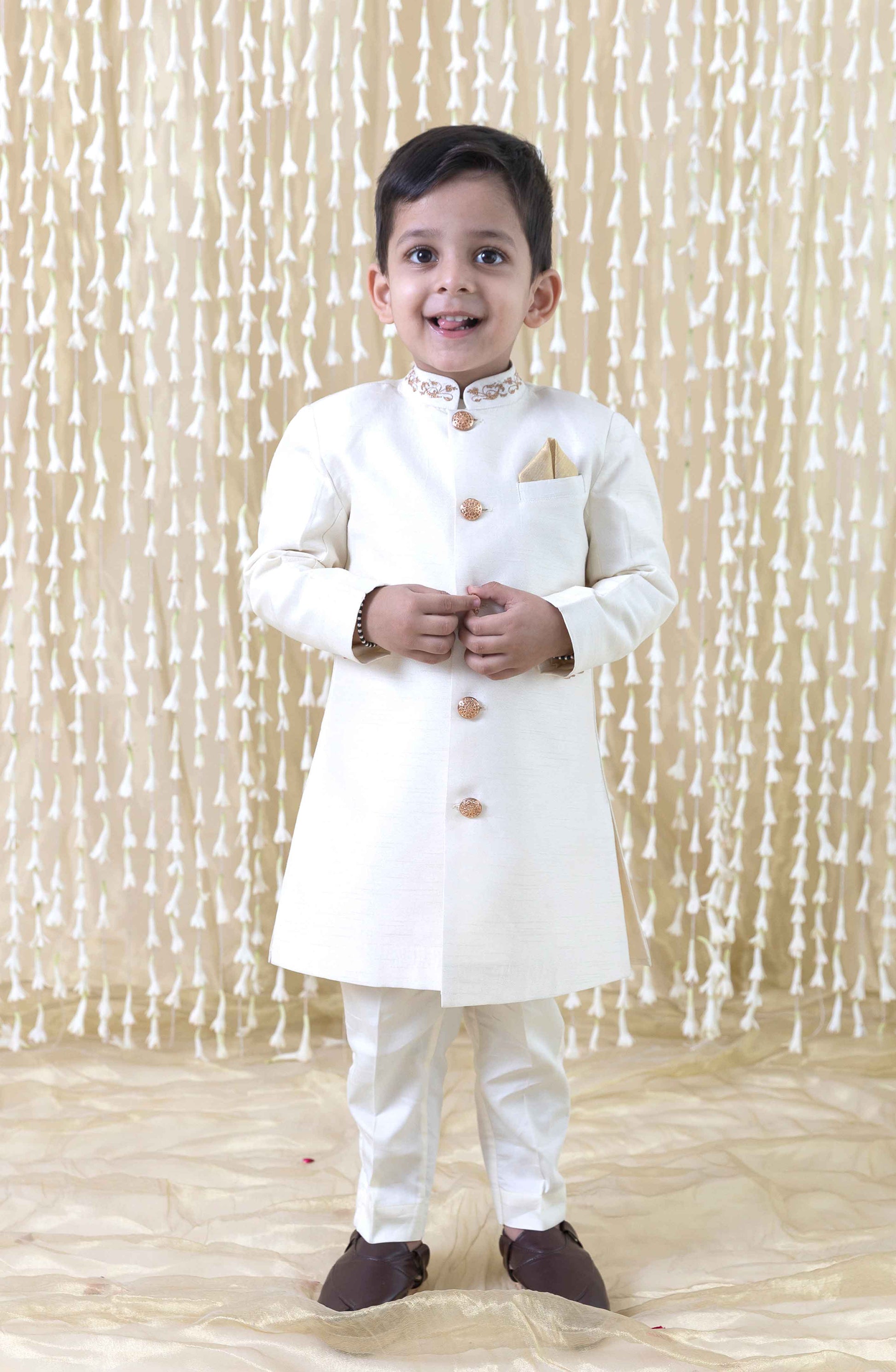 Khwabeeda Sherwani Set for Boys - Cream - Image 3