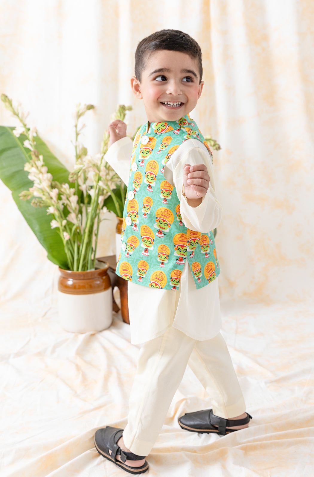 Cultural Canvas 3 Pc Bundi Set