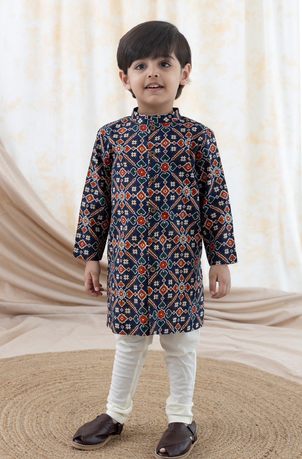 Boy  Patola Print Kurta Set - Image 5