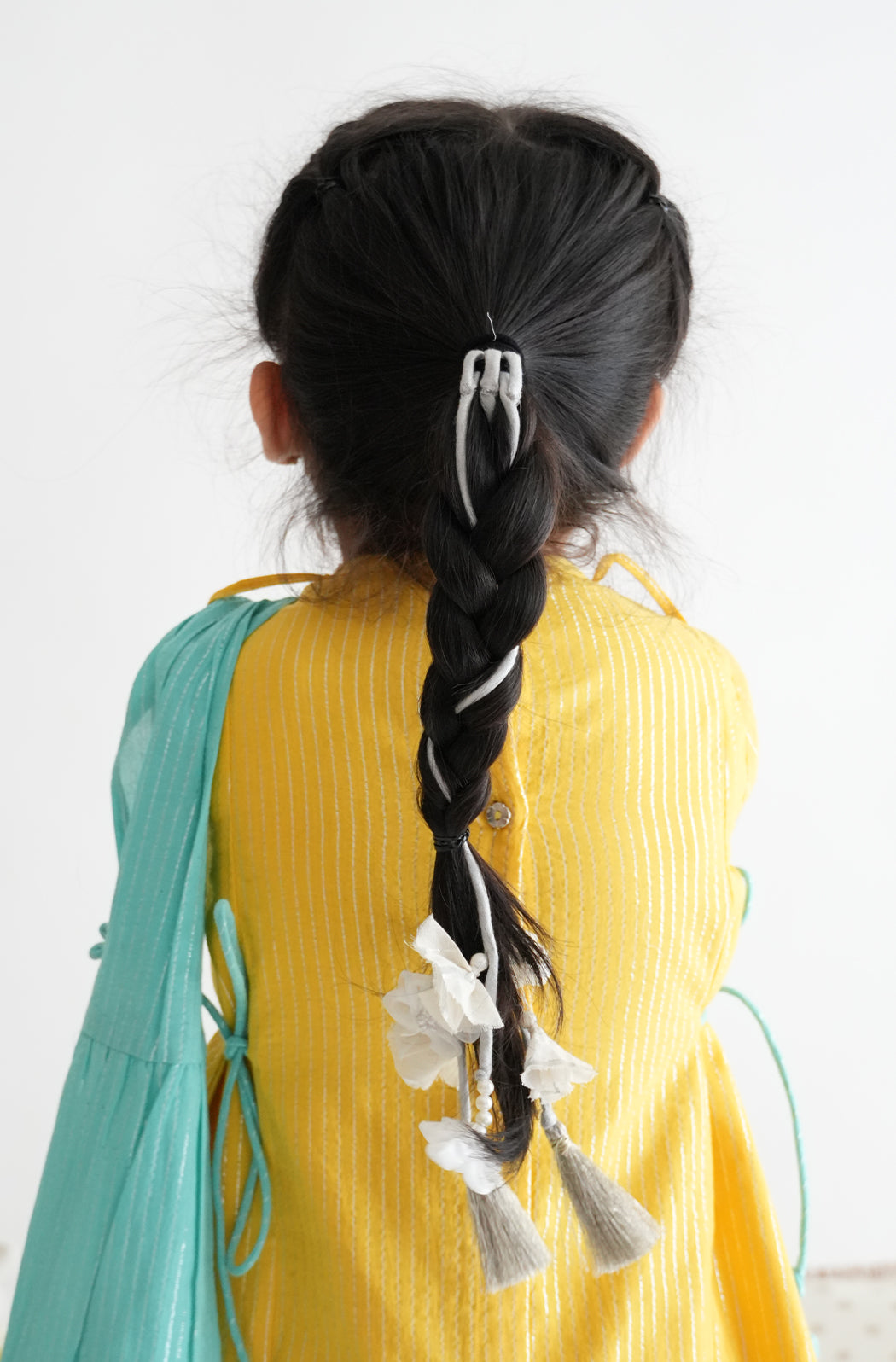 Noor Paraandi - Silver