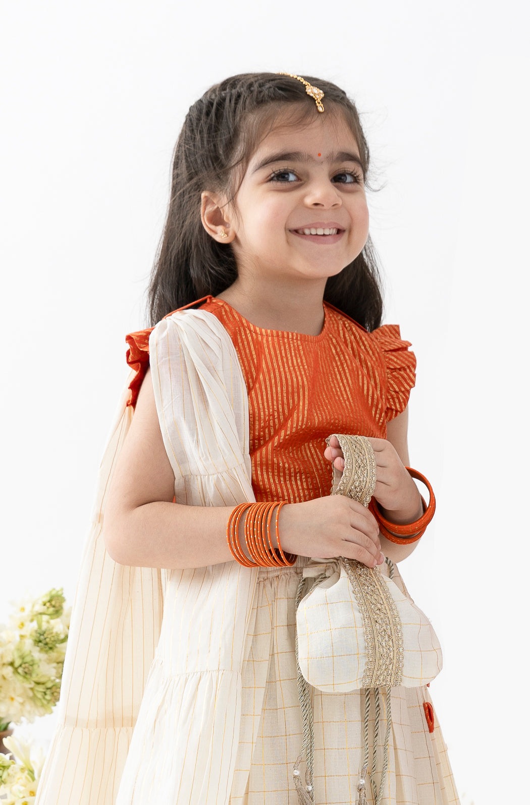 Noor Potli Bag - White