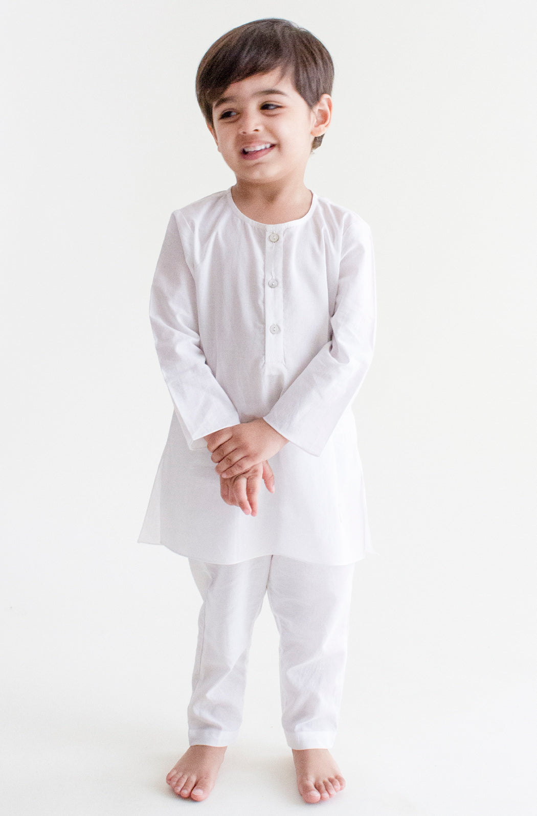 Timeless White Kurta Set - Image 3