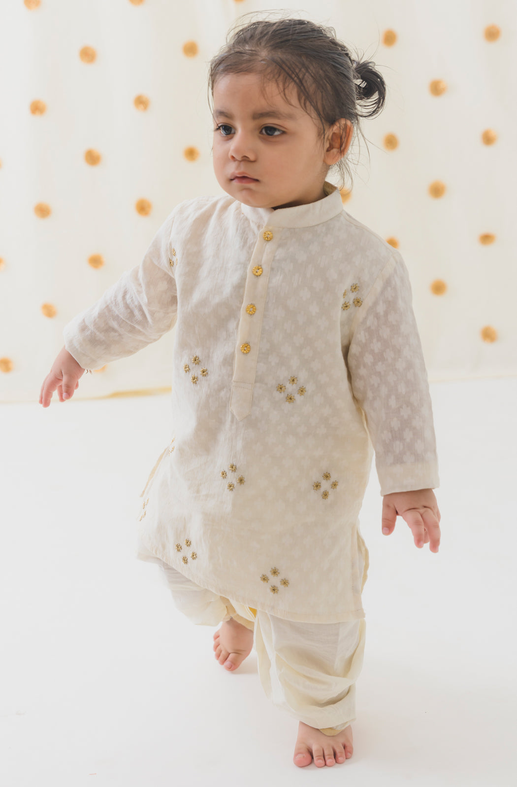 Classic Zari Dhoti Kurta Set - Cream - Image 3