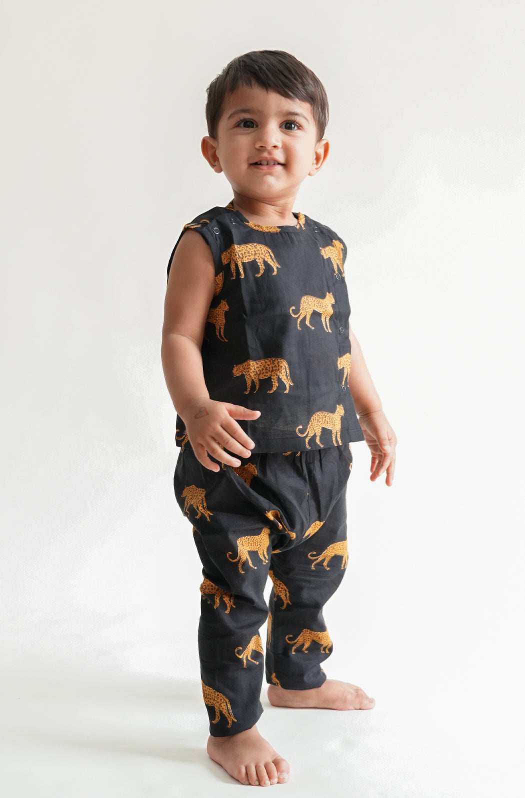 Cheetah Print Jhabla Set - Eco-friendly - Sama Homes