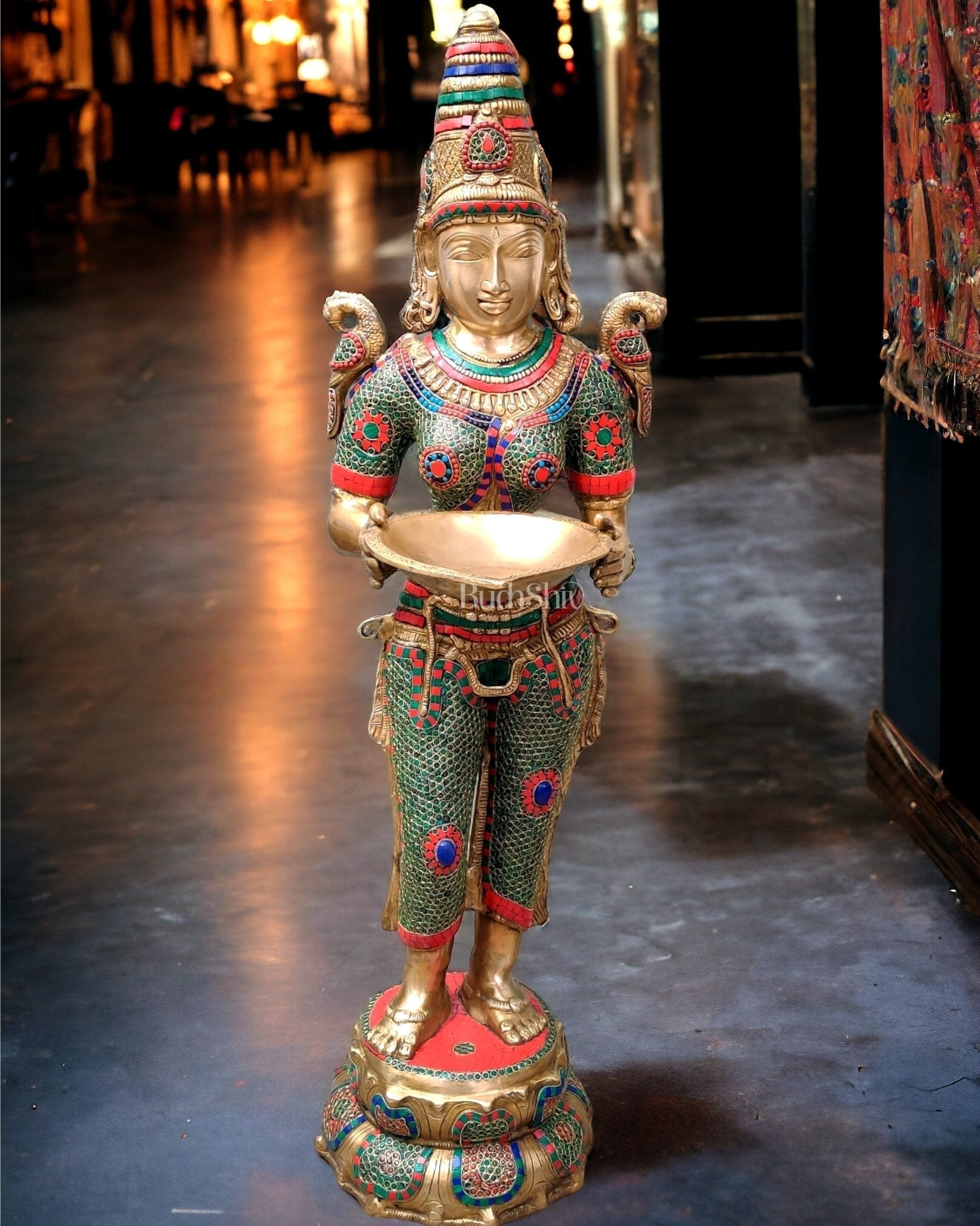Handcrafted Pavaai Villaku Deep Lady Statue - 45 Inch Fine Brass - Sama Homes Idol - Brass Sculpture - Eco-friendly - Sama Homes