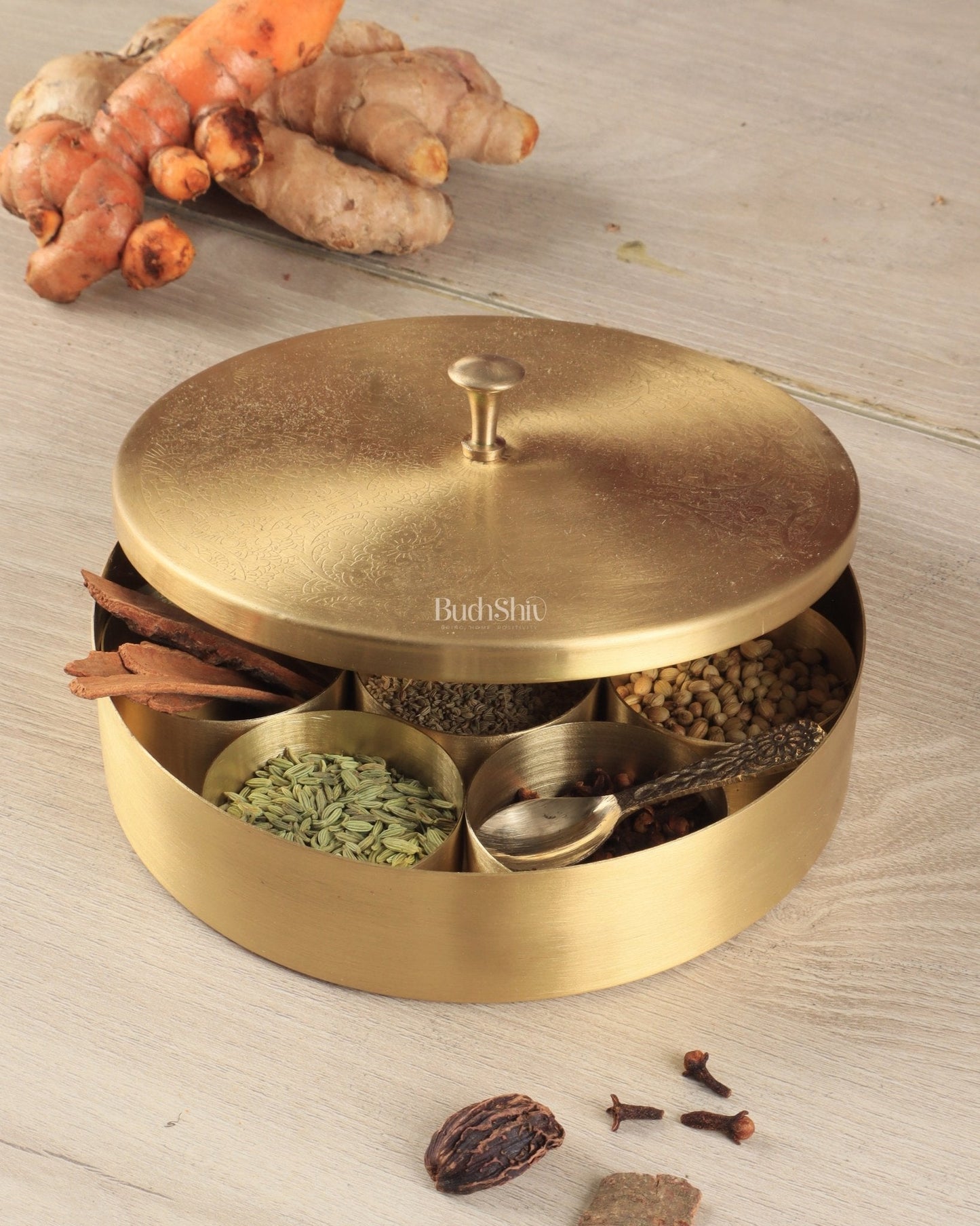 Brass Masala Box Daani – Round Spice Container, 3"x8.5"x8.5" – Sama Homes