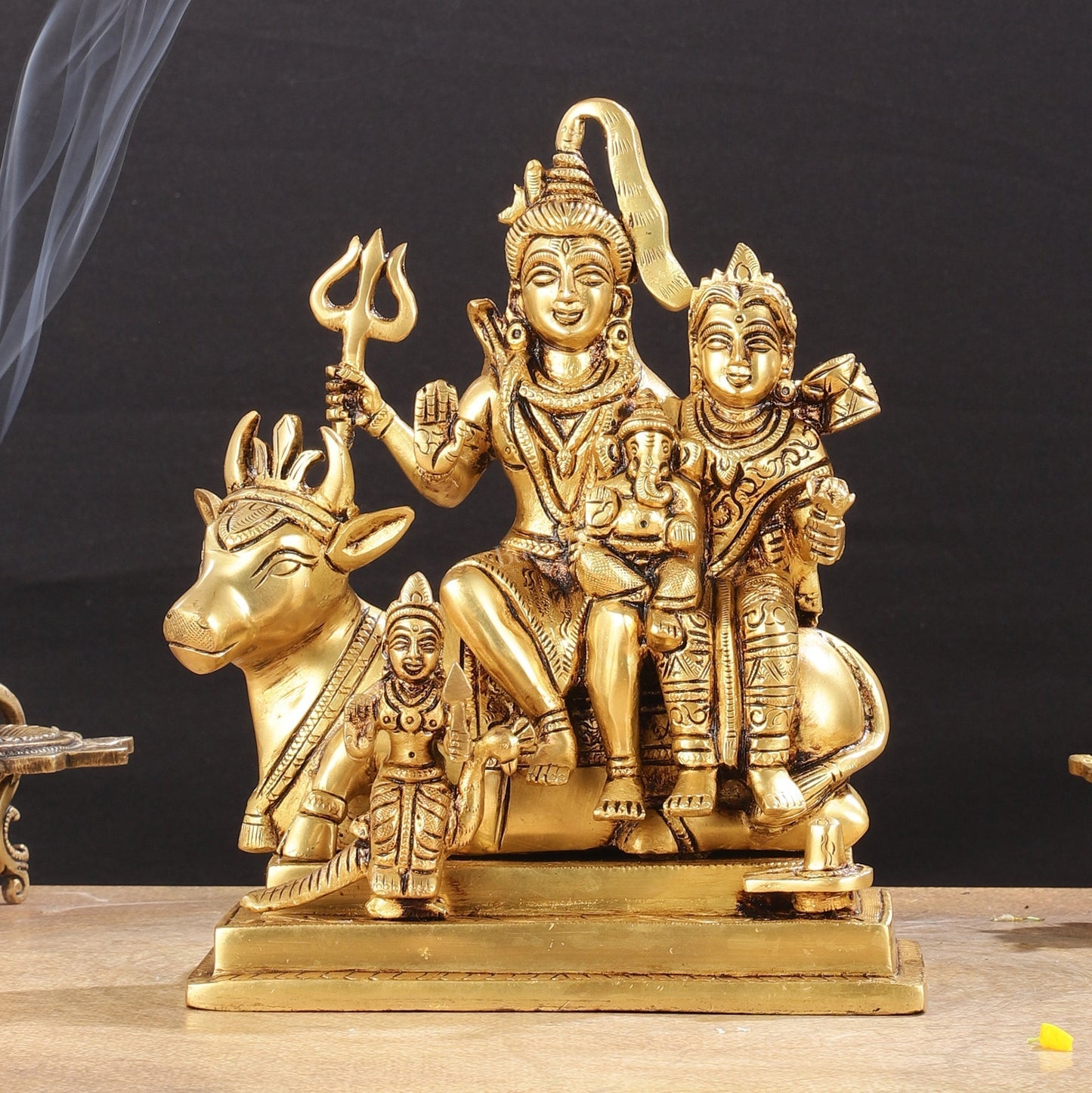 Brass superfine Shiva Parivar Statue| 8.5" Height - Sama Homes Idol - Brass Sculpture